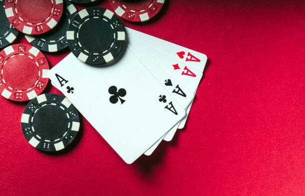 kakakjudi slot mobile app home screen with slot games and live tables